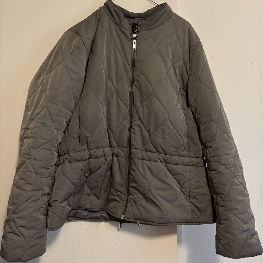 Puffer jacket; gray XL